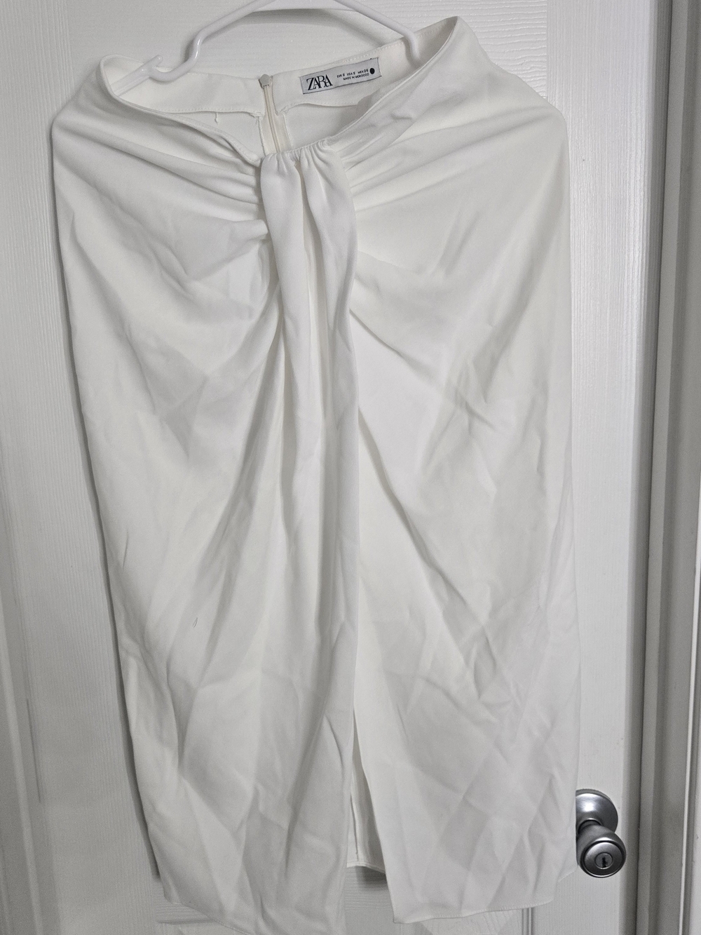 Zara White Ruched Front Pencil Skirt Size S **